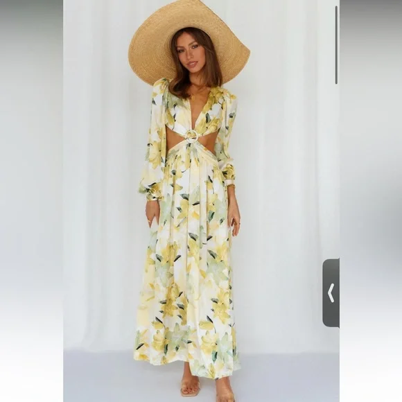 Hello Molly | Dresses | Hello Molly Floral Maxi Dress | Poshmark